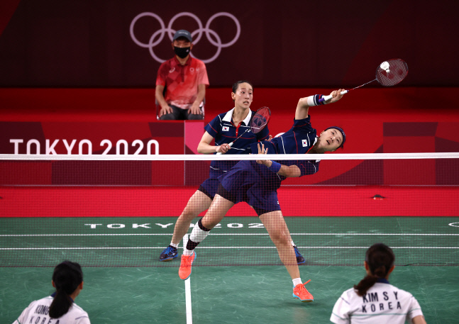 한국 여자복식 라이벌