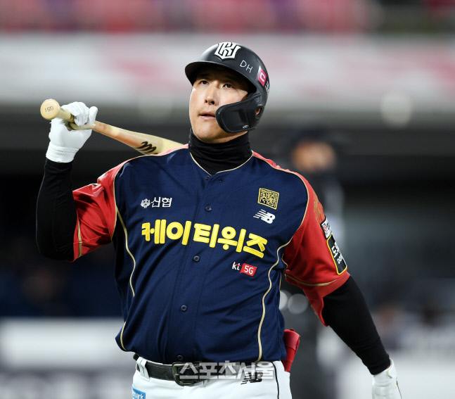 [포토] 황재균 '다음 타석에 두고 보자'