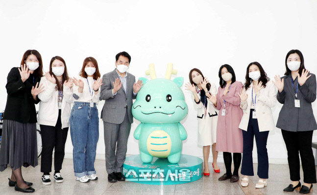 용인시, 1층 로비 실물 크기 '조아용' 조형물 배치