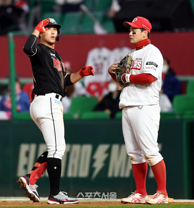 [포토] 황재균 '득점기회 만들었어'