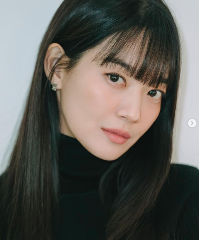 '10년 순삭' 신민아, 이마 가리니 더 이쁘네[★화보] 