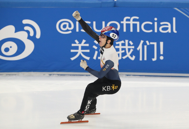 (SP)CHINA-BEIJING-SKATING-ISU WORLD CUP SHORT TRACK(CN)