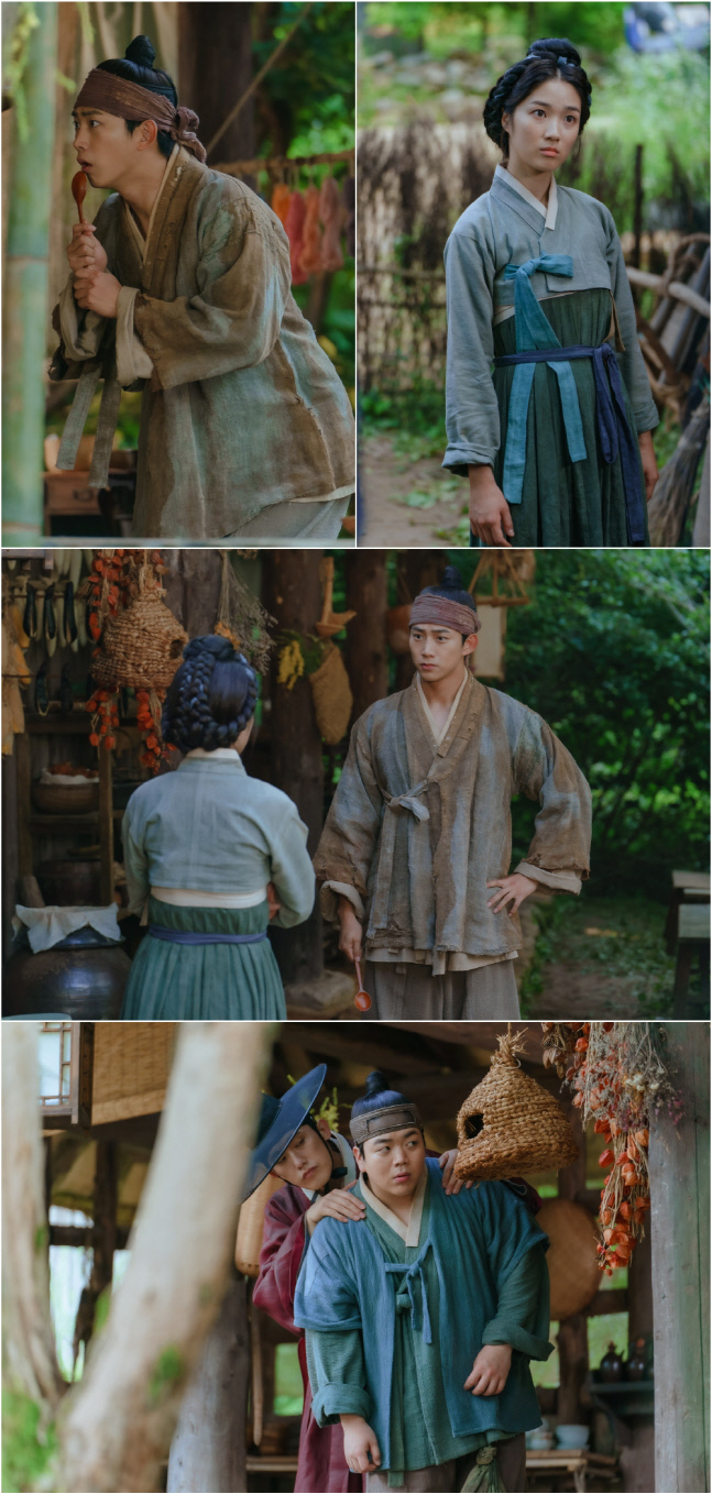 '어사와 조이' 옥택연X김혜윤, 첫 시작은 혐관? '팽팽' 기싸움 포착