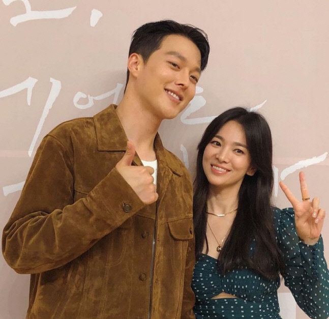 '지헤중' 송혜교♥장기용, 이미 완성된 멜로 케미[★SNS]