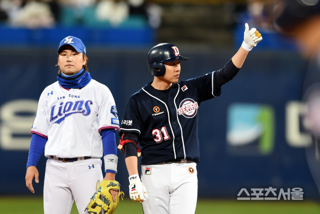 [포토] 정수빈 \'역전했어요\'