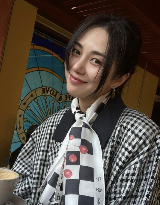 "또 악재?" 권민아 "SNS 해킹당했다...비번 바꿔"[★SNS]