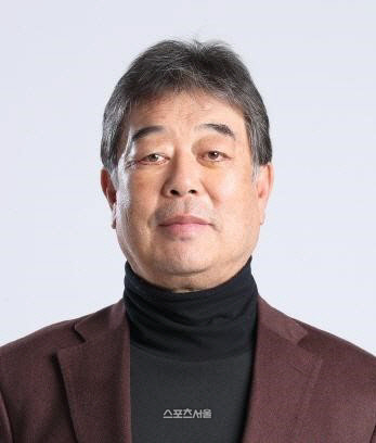 기성용 부친 기영옥씨, '아들 몰래 사문서 위조 인정'