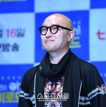 2020112901001695300121521