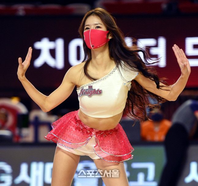 [포토] 치어리더 박기량 '요염하게'