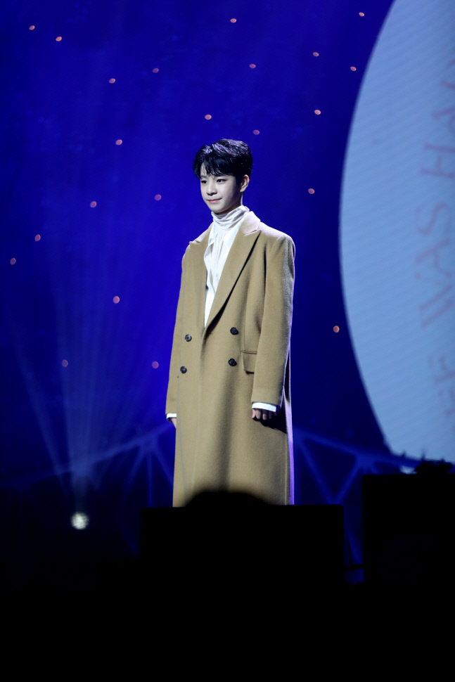 "성숙함 열망 담은 앨범"…정동원, '트로트 신동'의 바람직한 변신[종합]