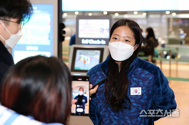 신유빈 공항 인터뷰