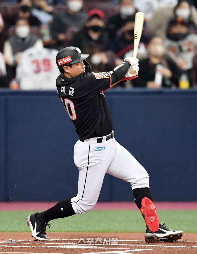 [포토]KT 황재균, 기선제압 성공!