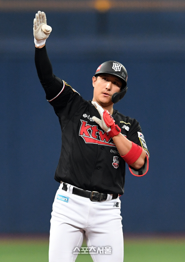 [포토]KT 황재균, 오늘 끝내자!