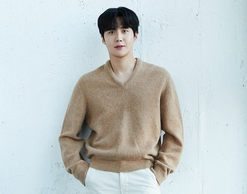 김선호, 12월 3일 '슬픈 열대' 첫 대본 리딩으로 활동 복귀[공식]