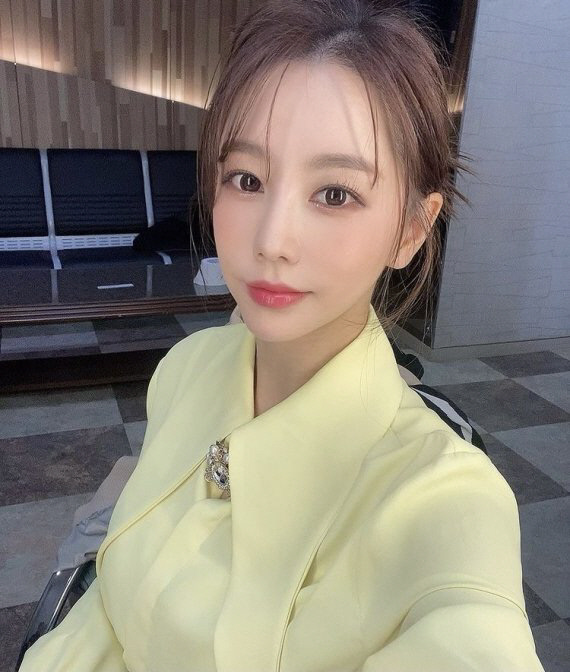 황보미 측 "남자, 유부남·아이 사실 숨기고 교제…사생활 이슈 죄송"[공식]