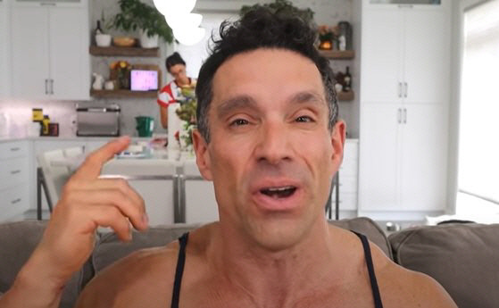 김종국에 '로이더 의혹' 제기 유튜버, 사과 "뛰어난 유전자 가져"