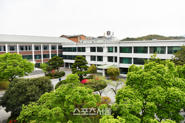 1 담양군청사 전경