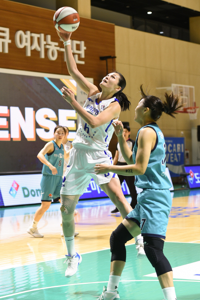 우리은행 최이샘 개명효과 톡톡 순위싸움 걱정마[SS 시선집중]