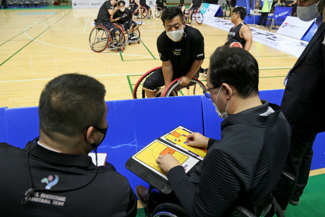 KakaoTalk_20211205_185406445