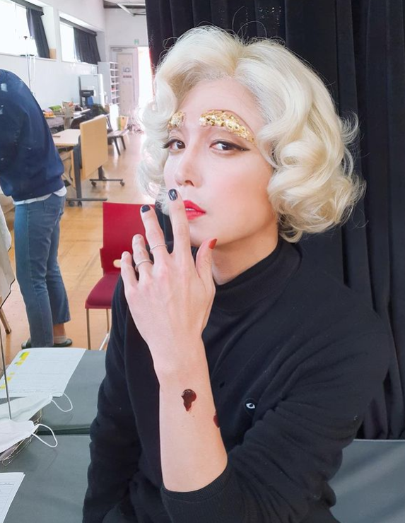 김준완은 어디 가고... 정경호 파격 여장에 이민정 "언니 이쁘네"[★SNS]