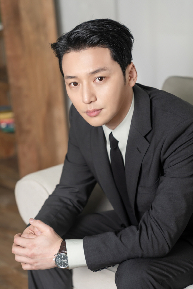 '자산어보' 변요한, 부산영평상 남자연기자상 수상