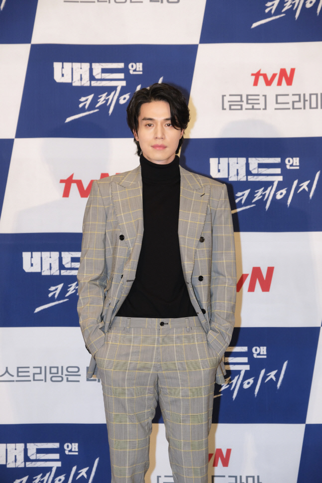 '배앤크' 이동욱 "속물 형사役, 망가짐에 부담감 전혀 없어"