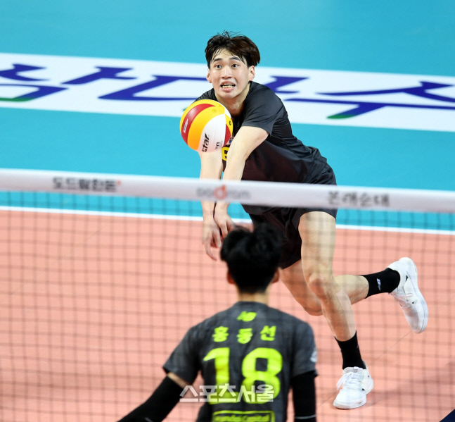 [포토] 김선호 '이건 나한테 맡겨'