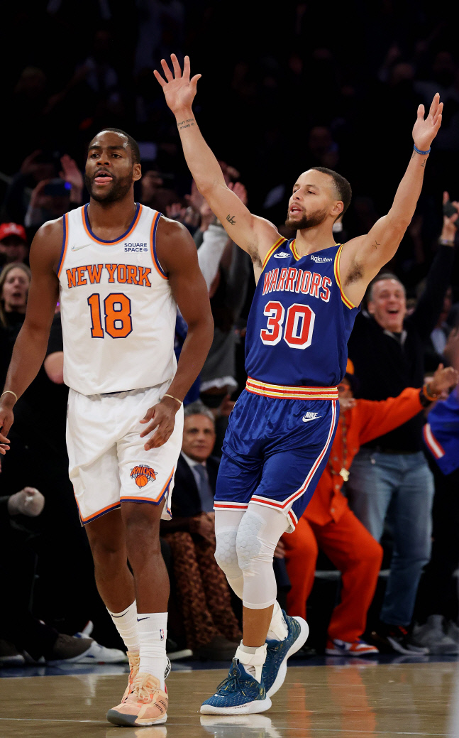 BKN-BKO-SPO-GOLDEN-STATE-WARRIORS-V-NEW-YORK-KNICKS