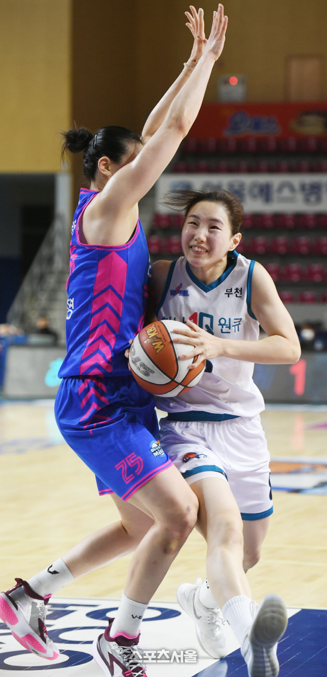 [포토] 김지영 '몸싸움 자신 있어'