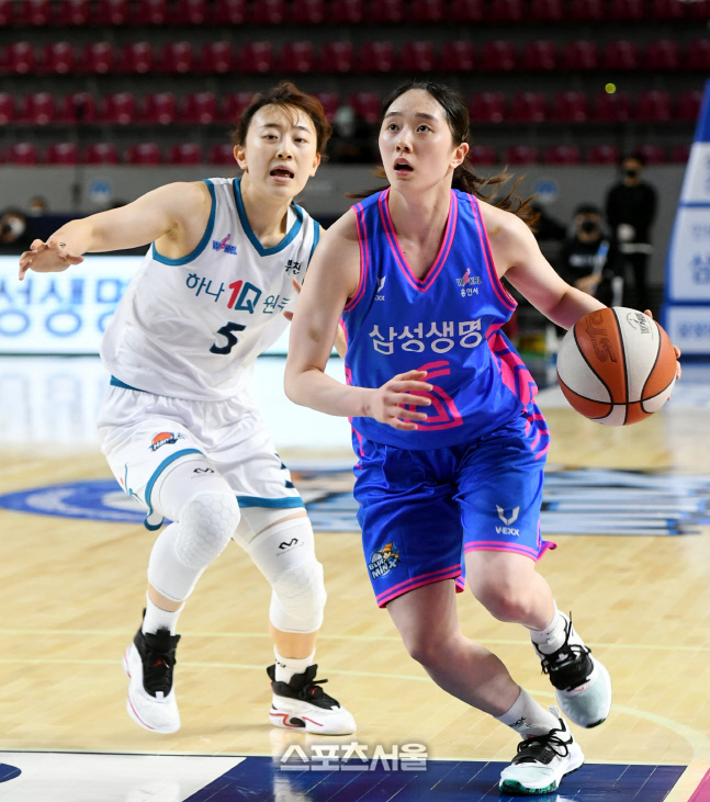 [포토] 신이슬 '과감한 돌파'