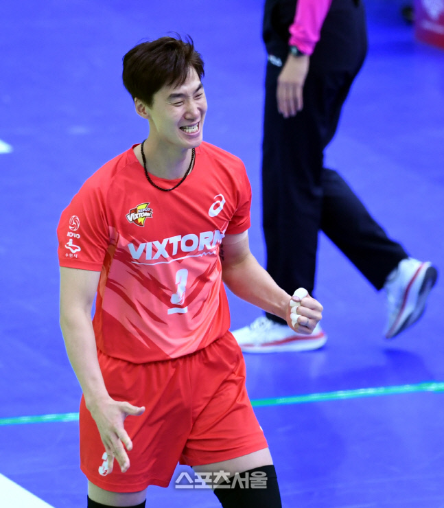 [포토] 박철우 '주먹 불끈'