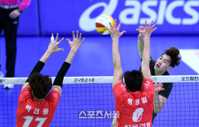 [포토] 현대캐피탈 김선호 '정면승부 하자'