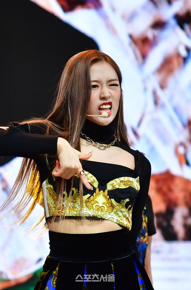 \'아이브\' 자신감 넘치는 리더 유진[포토]