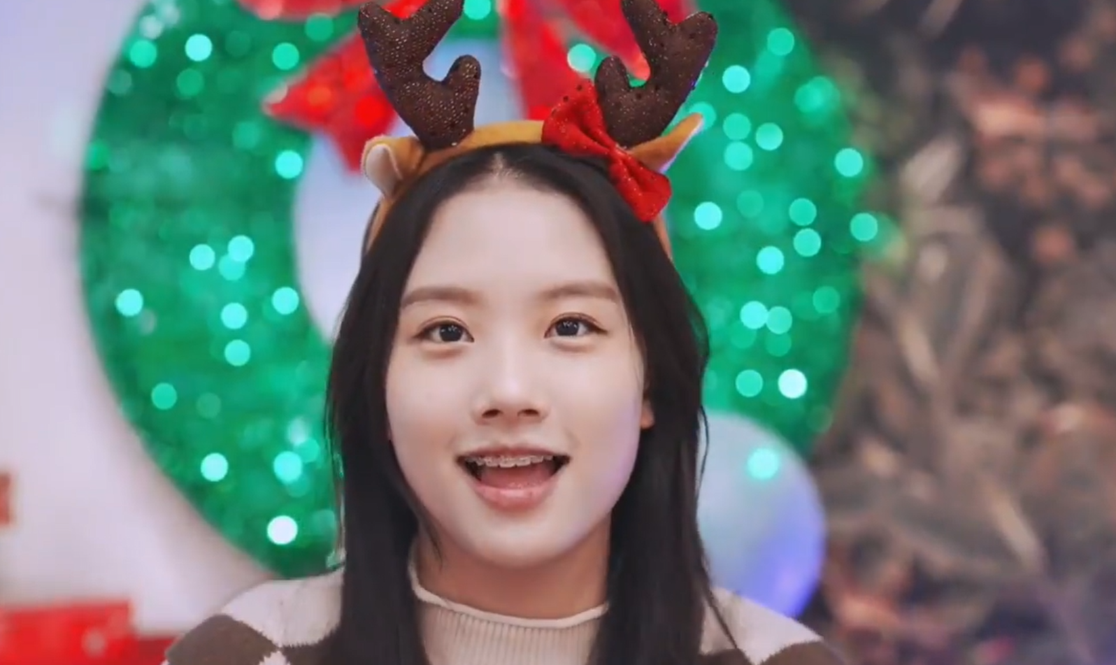 모델 재시 캐럴도 잘부르네? 이동국 오남매 총출연 성탄 MV 눈길 