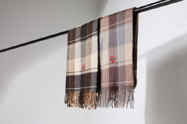 03 비욘드클로젯 머플러