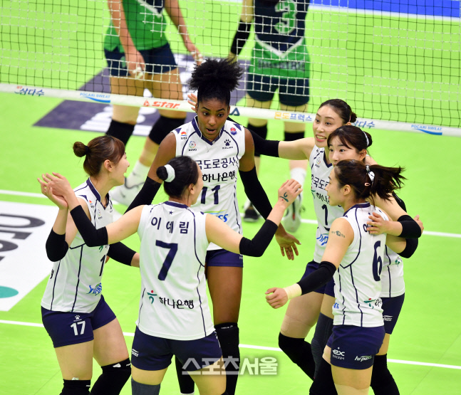 무서운 언니들, 한국도로공사의 질주