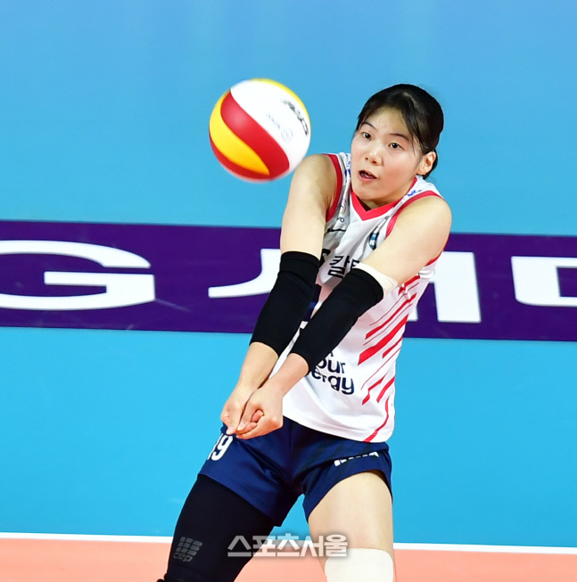 리시브하는 GS 유서연[포토]