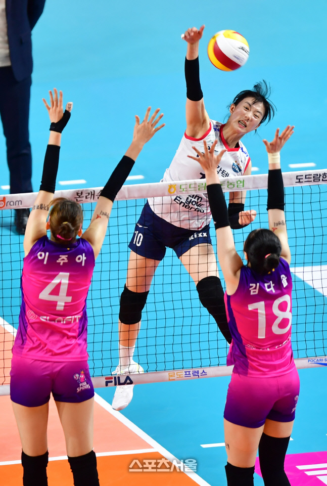 \'뚫었다!!\'GS 강소휘[포토]