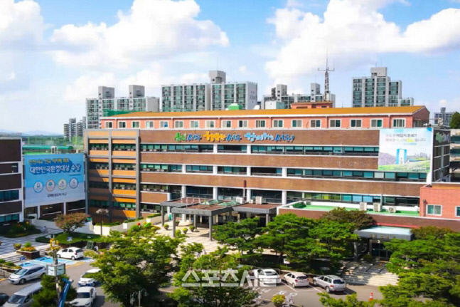 인천 서구청 전경 최근