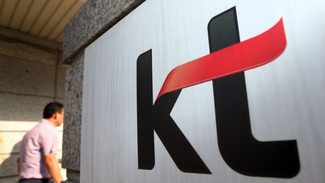 KT '올레TV' 원인 모를 장애로 먹통 발생해 가입자 불편 겪어