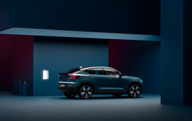 볼보자동차 순수 전기차 C40 Recharge