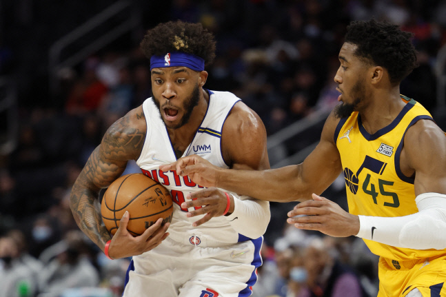 BASKETBALL-NBA-DET-UTA/