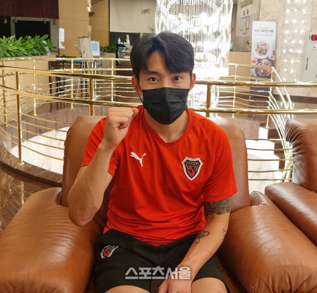 '정신적 지주' 역할까지…포항 신진호 "쓰러지지 않는 주장 되겠다"[SS인터뷰]