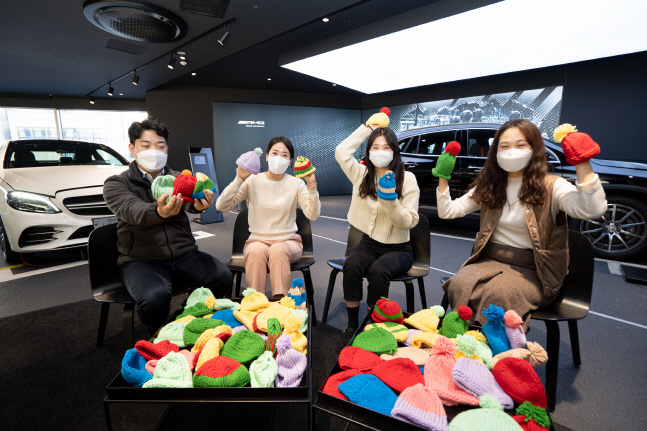 메르세데스-벤츠 코리아 공식딜러 한성자동차, 신생아 위한 모자뜨기 봉사활동 참여