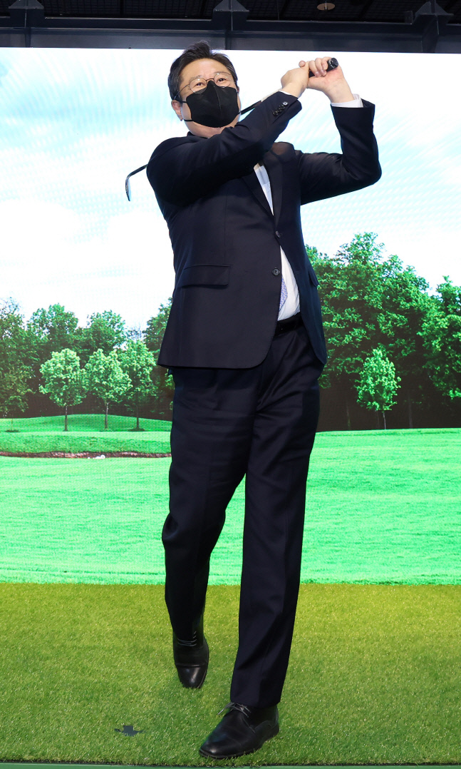 문체부 '제2의 골프 대중화 선언' 골프장 이용 합리화 대책 발표