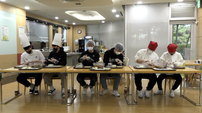 KakaoTalk_20220125_175628825_04