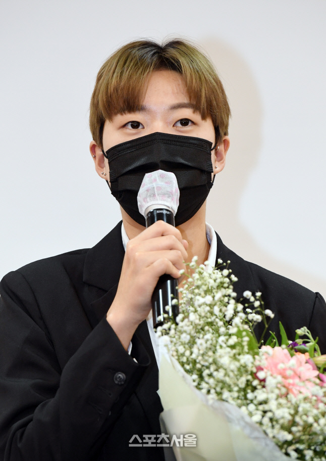 [포토]양궁 안산, 윤곡 김운용 여성체육대상 신인상에 이어 대상까지
