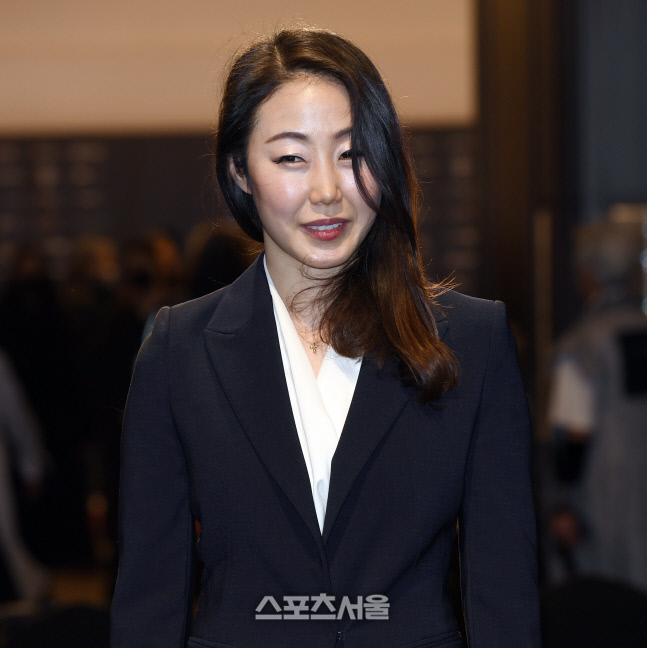 매혹의 미모를 자랑하는 김은선, 다음달에 \'라온시니어모델아카데미 미아\'를 론칭하죠 [포토]