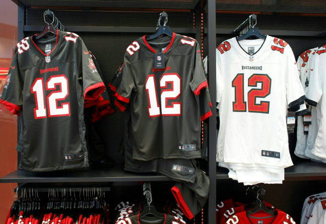 AMFOOT-NFL-BRADY-RETIRE