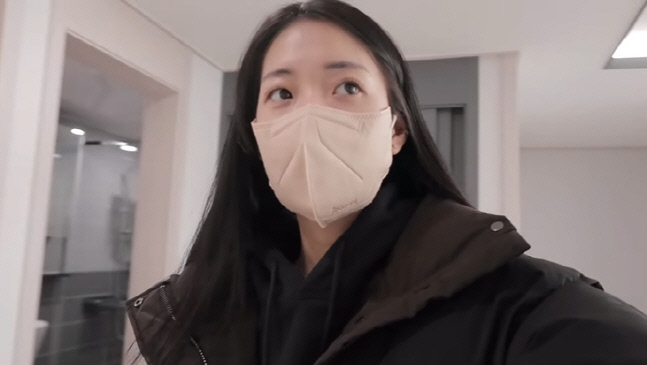 '돌싱글즈' 배수진, 27세에 내 집 마련...재결합한 남친과 인테리어 삼매경